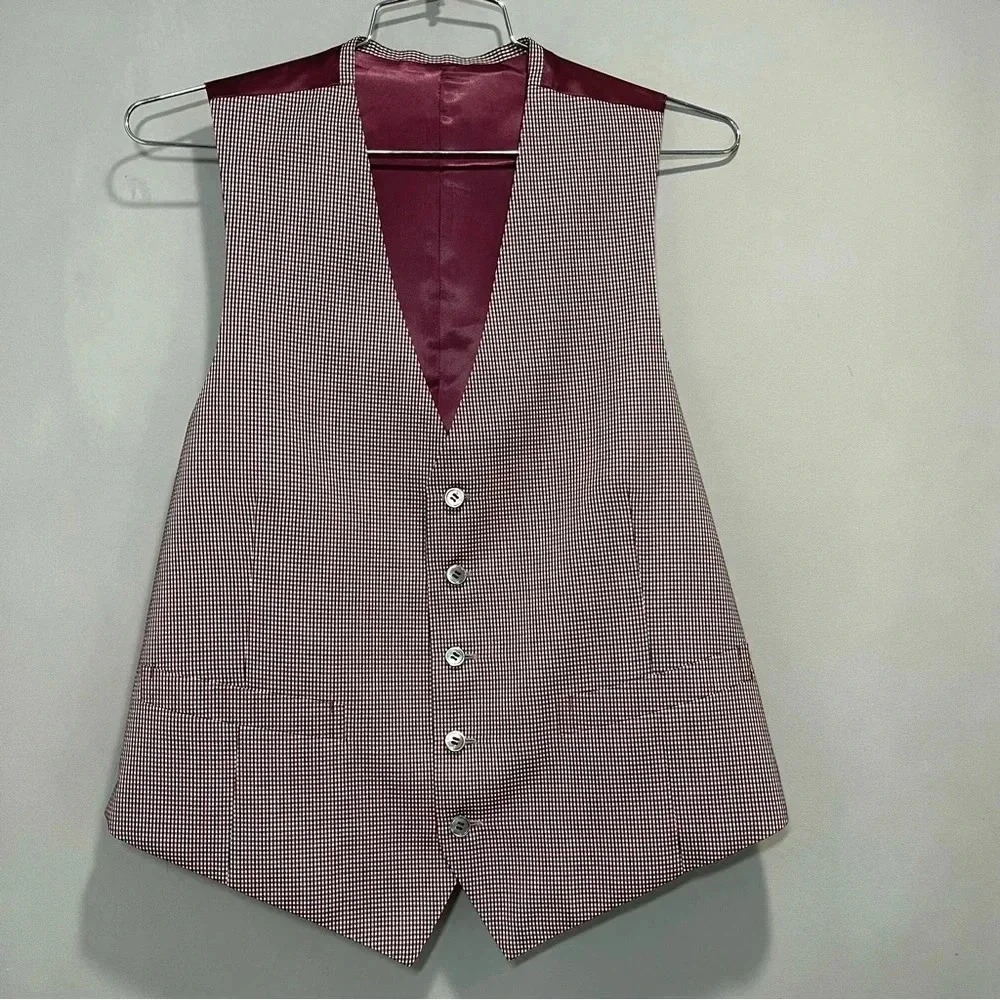 N/A purple vest